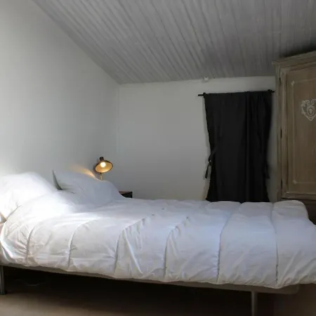 Maison De Village Charismatique A Saint-georges-d'oleron, 4 Couchages, Wifi Gratuit - Fr-1-246a-85 * Saint-Georges-d'Oléron