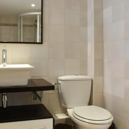 Maison De Village Charismatique à Saint-georges-d'oléron, 4 Couchages, Wifi Gratuit - Fr-1-246a-85 *